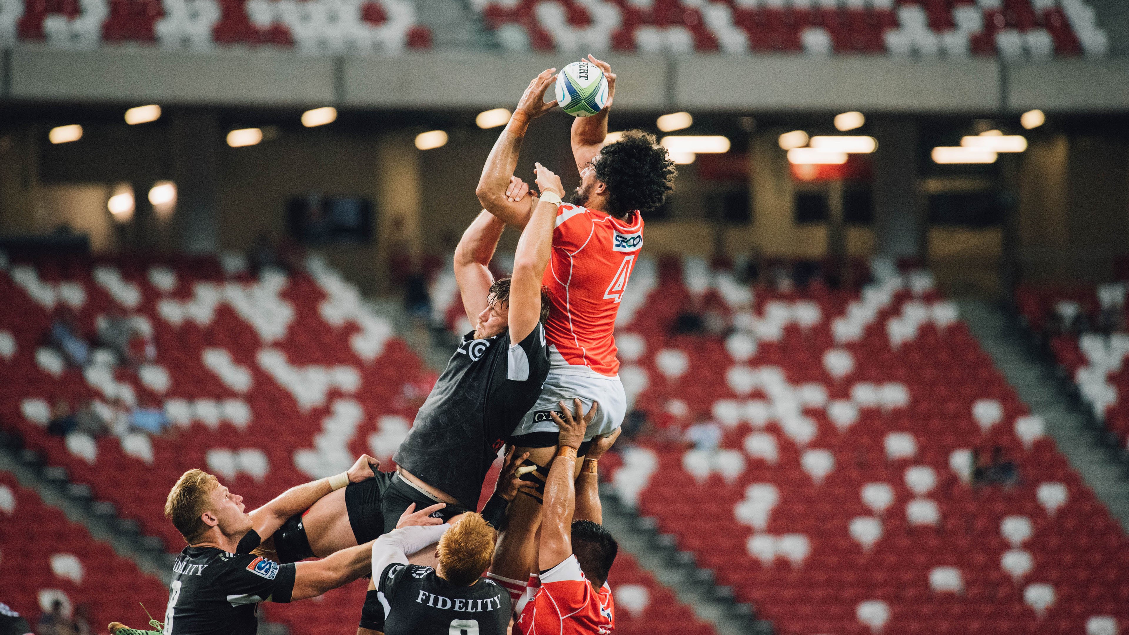 FPX观众热烈欢呼！Rookie迎来十二赛季出色发挥气势如虹延续